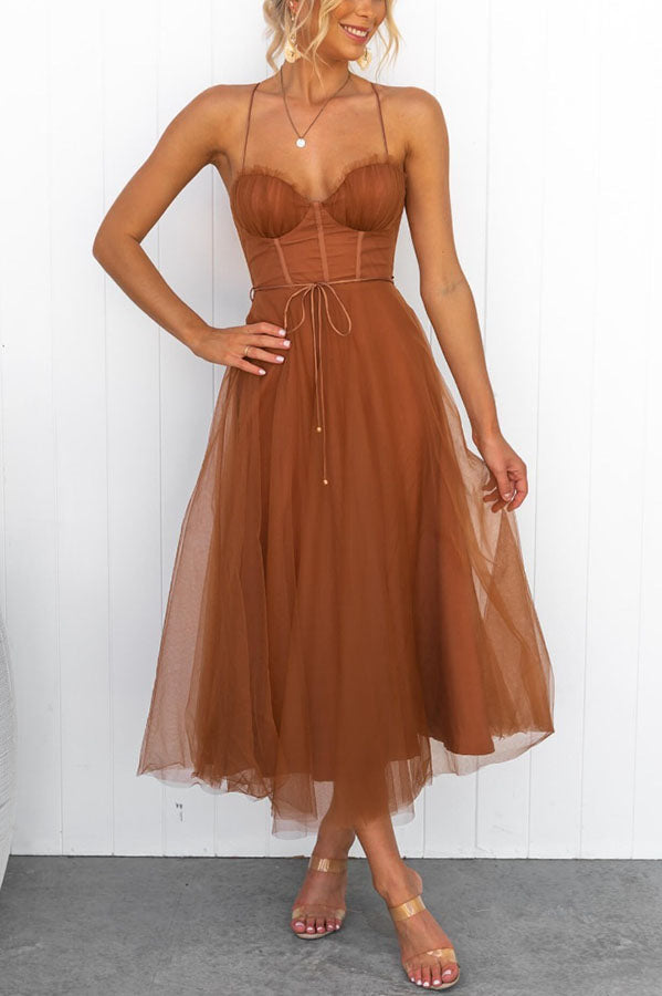 Agatha - Sleeveless Flowy Silhouette Maxi Dress