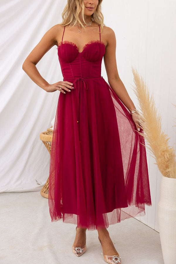 Agatha - Sleeveless Flowy Silhouette Maxi Dress