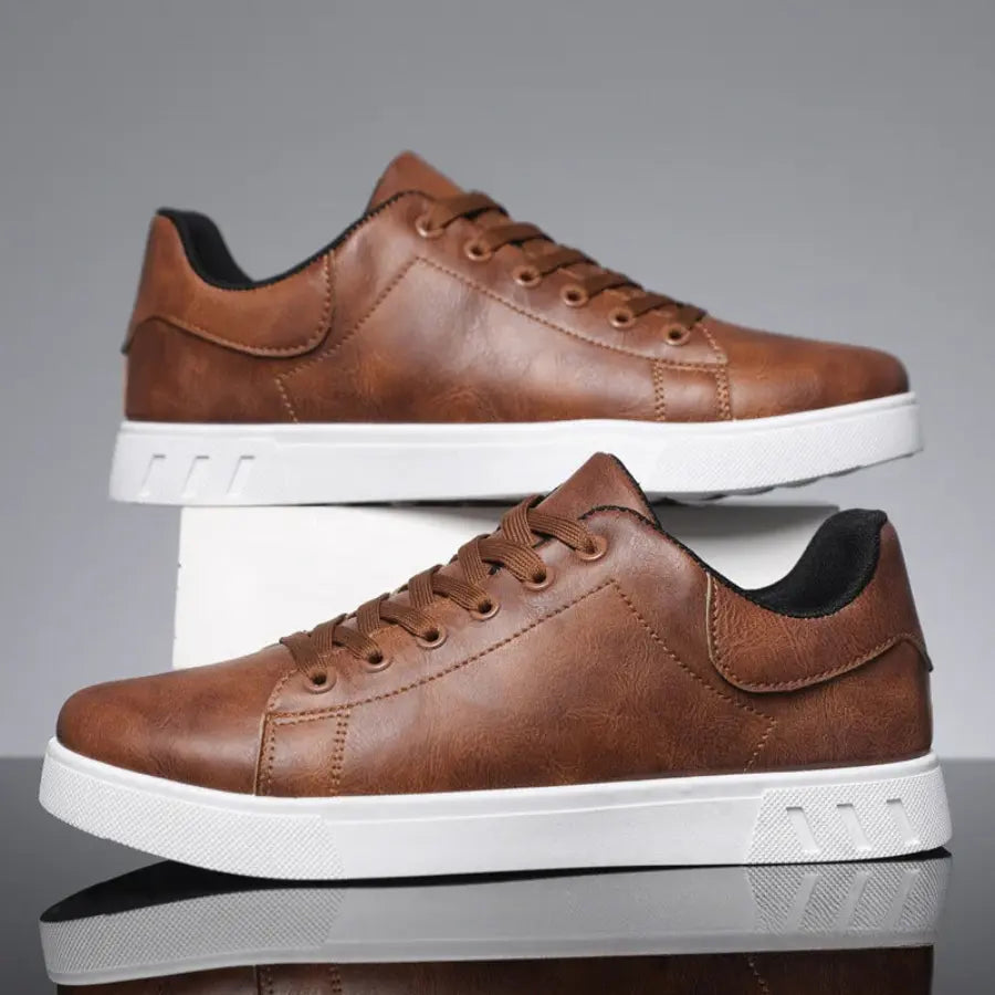 Men’s Low-Top Lace-Up Casual Sneakers