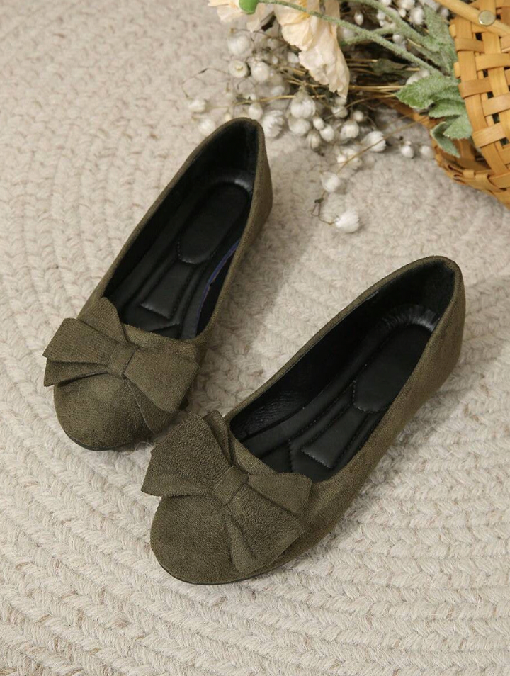 Green suede ballerinas with bow for women