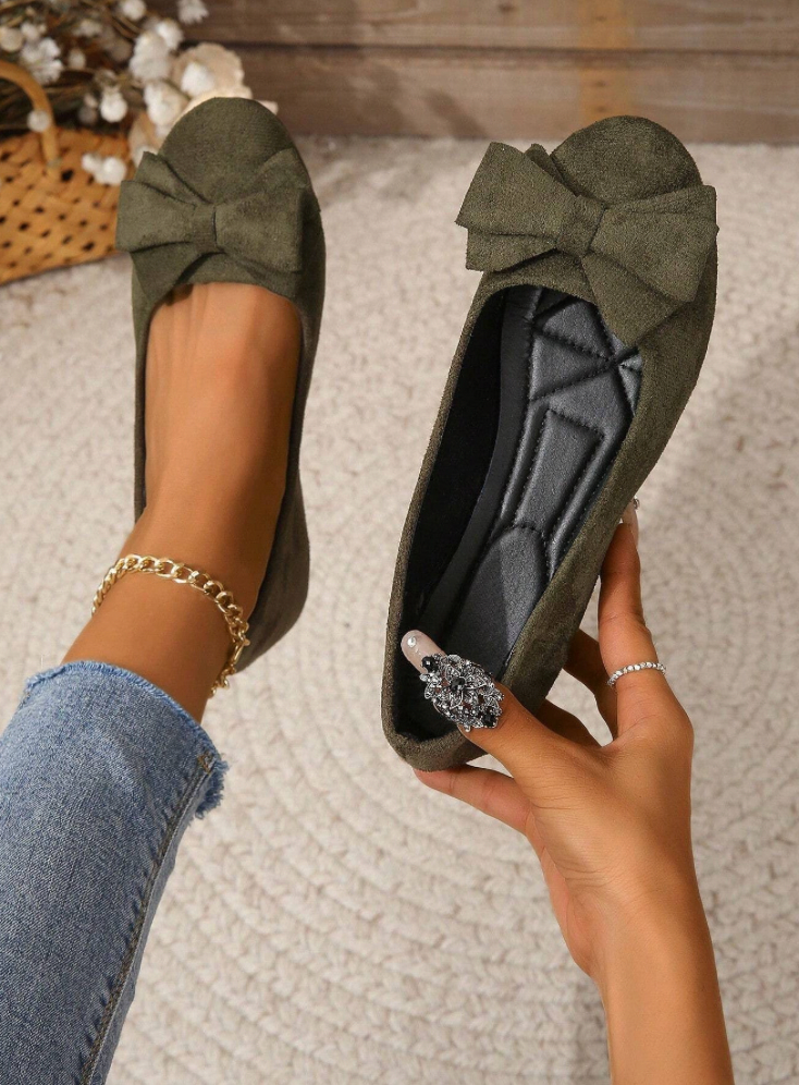 Green suede ballerinas with bow for women