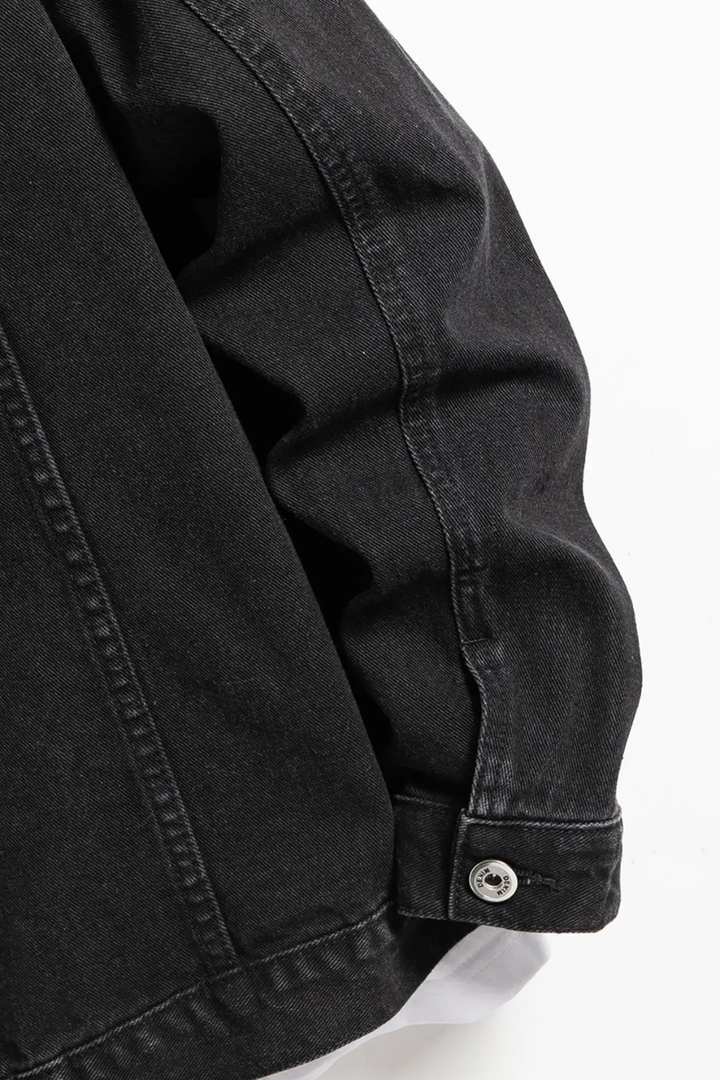 Classic Fit Men’s Button-Up Denim Jacket