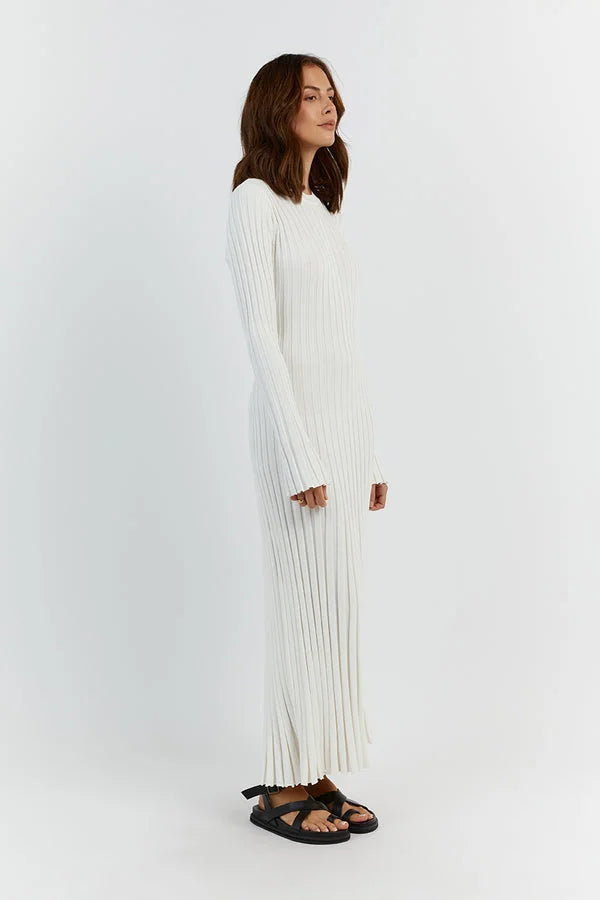 Cyra - Ethereal Lines Maxi Dress