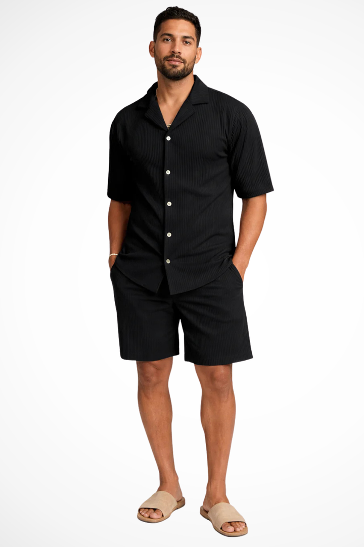 Textured Men’s Short Sleeve Shirt and Shorts Summer Outfit Set