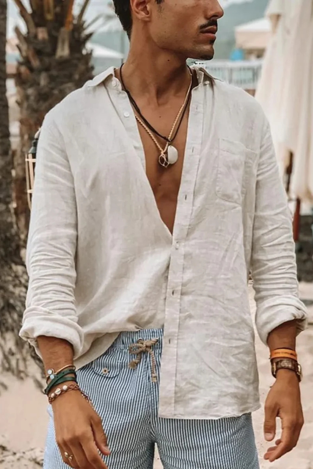 Relaxed Fit Men’s Long Sleeve Linen Button-Down Shirt