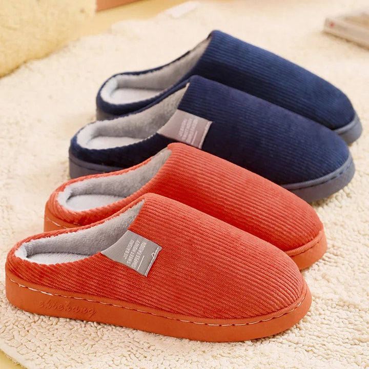Women's Fleece Slippers with Soft Lining and Non-Slip Sole