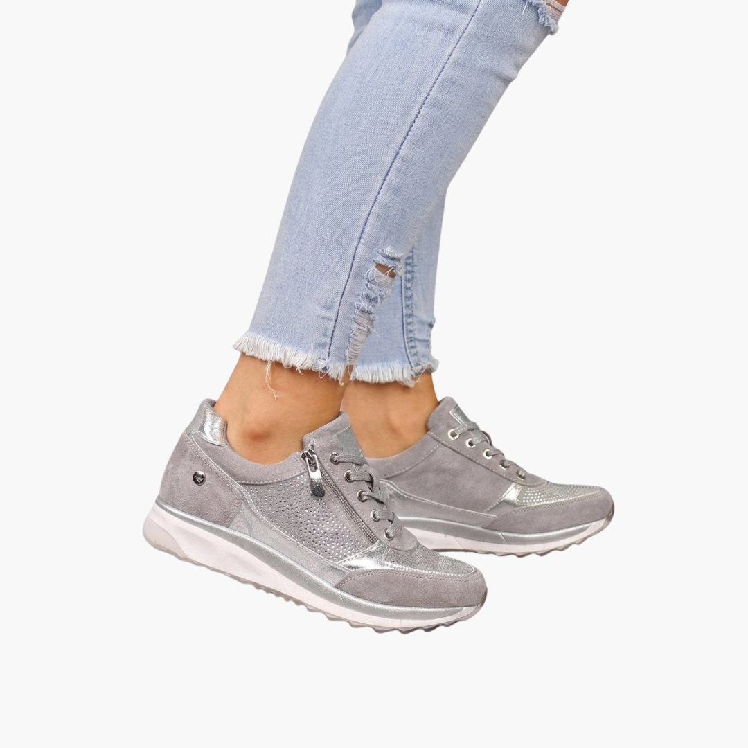 Women's Soft Sole Sneakers Relaxed Comfort Design