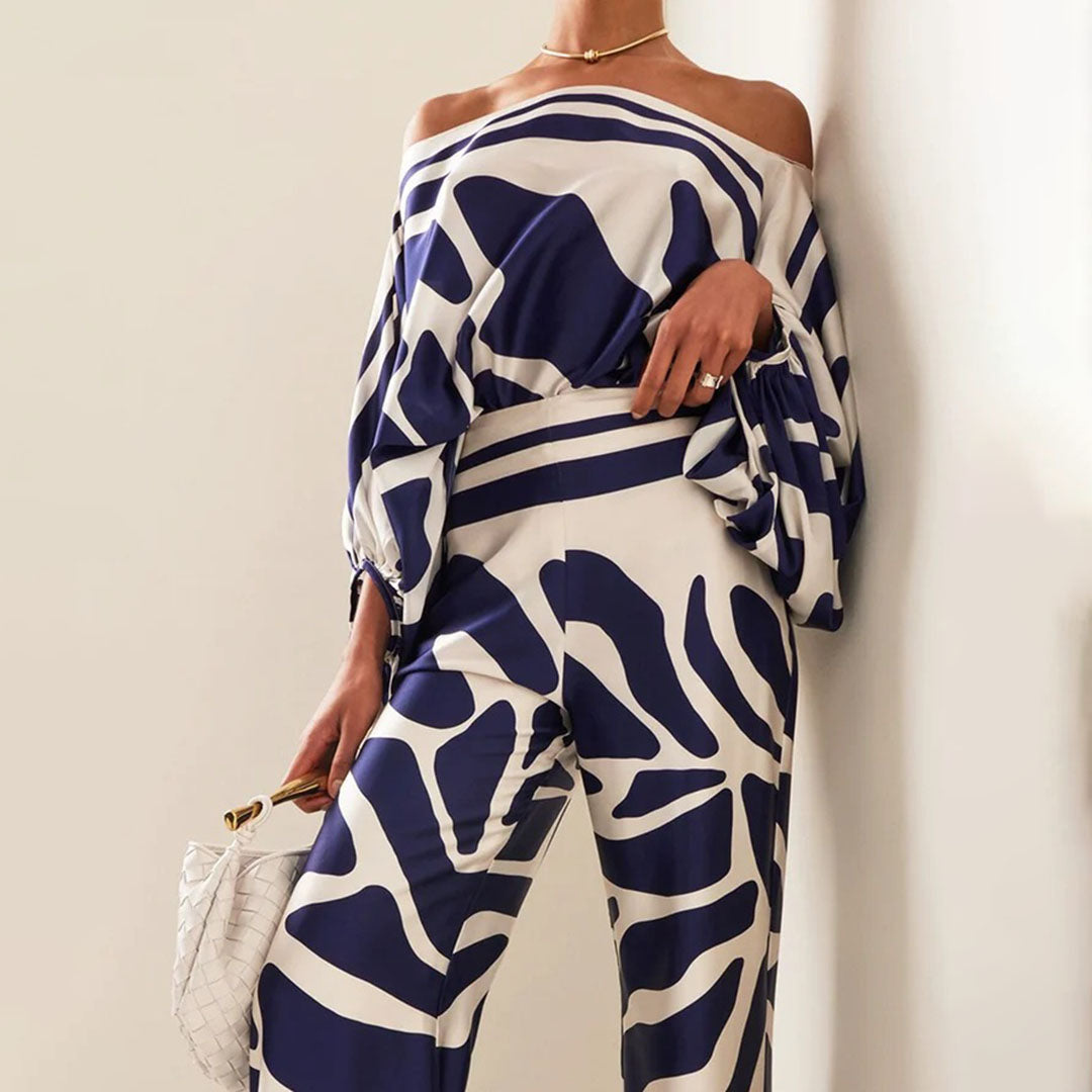 Elegantní dvoudílný dámský set stylový