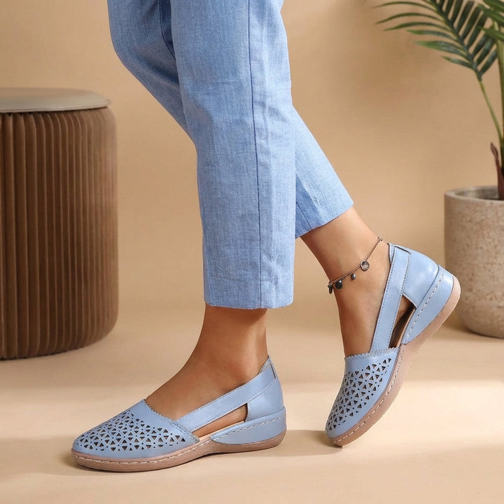 Women's Breathable Cut-Out Loafers for Walking Comfort