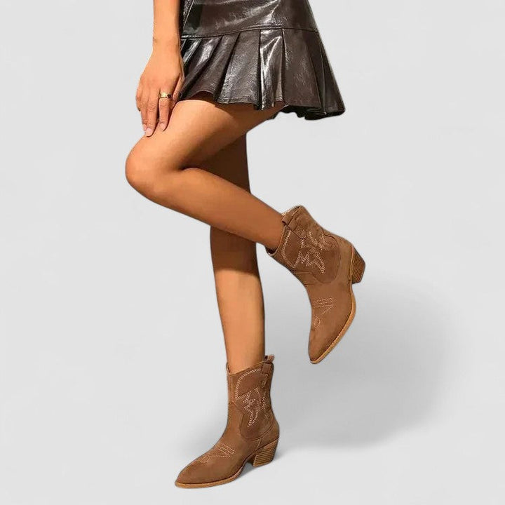 Women's Ankle Boots with Block Heel and Pointed Toe