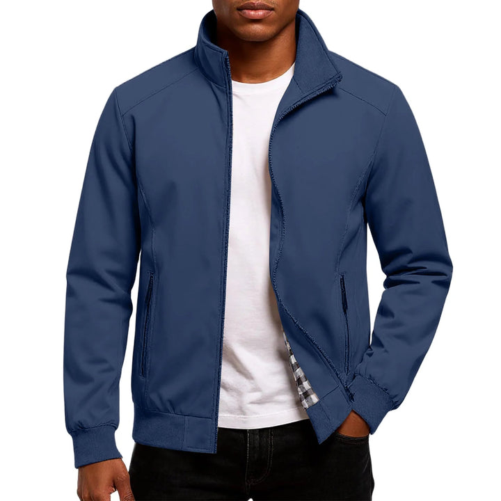 Marco | Lightweight and modern bomber jacket for an urban style