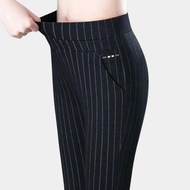 Women's Fitted High-Waisted Leggings with Side Pockets - Black Stripe