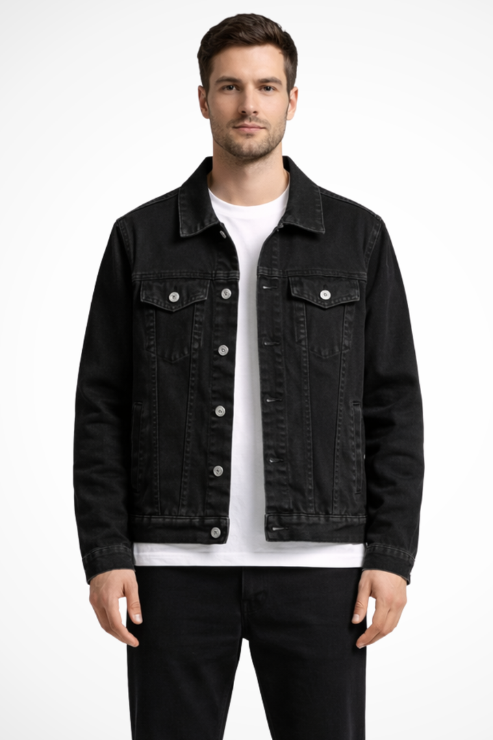Classic Fit Men’s Button-Up Denim Jacket