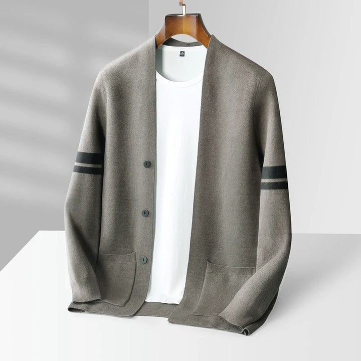 Elysian Knit | Cardigan in Soft Merino Wool with Adjustable Hood