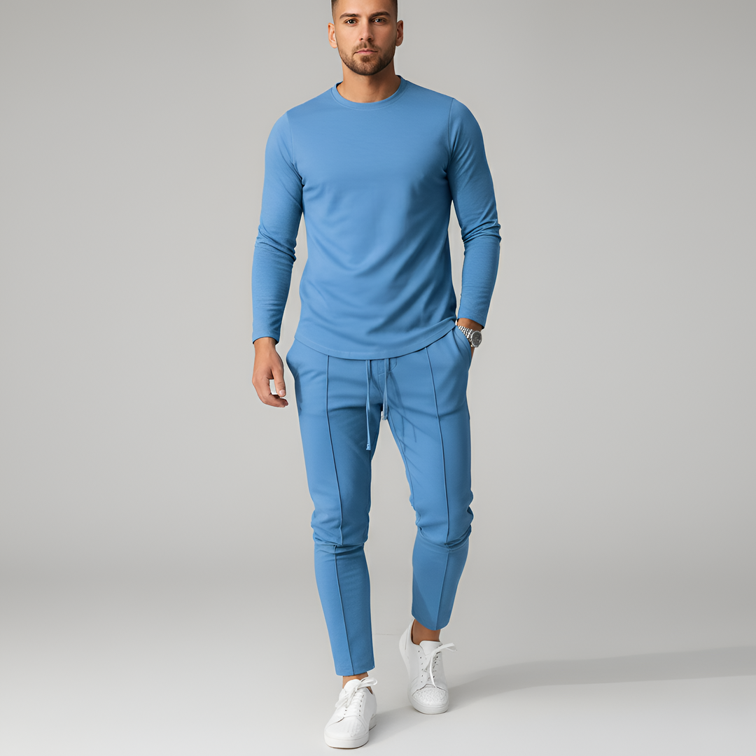 Men's sports suit with long-sleeve shirt and jogger pants