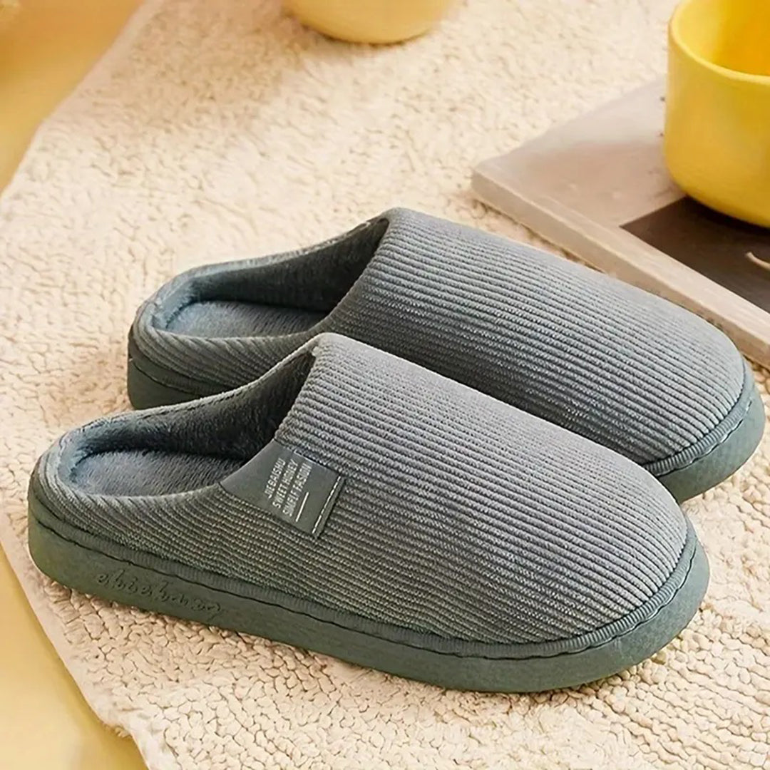 Women's Fleece Slippers with Soft Lining and Non-Slip Sole
