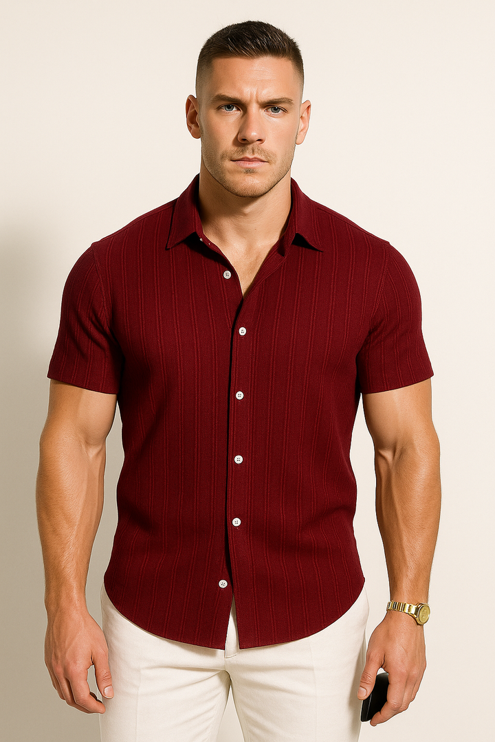 Men's Classic Short Sleeve Button-Up Shirt