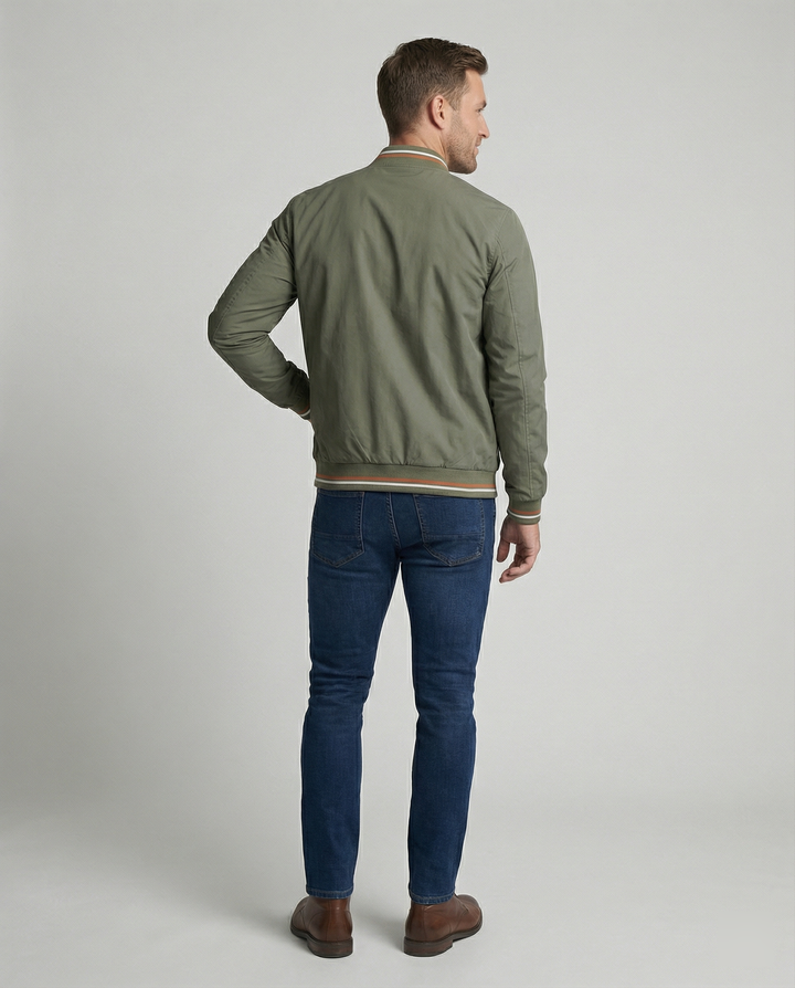 Ethan | Modern Slim-Fit Lightweight Bomber Jacket
