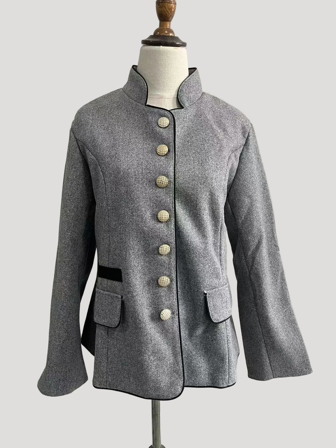 Lydia | Modern and Structured Urban Short Jacket