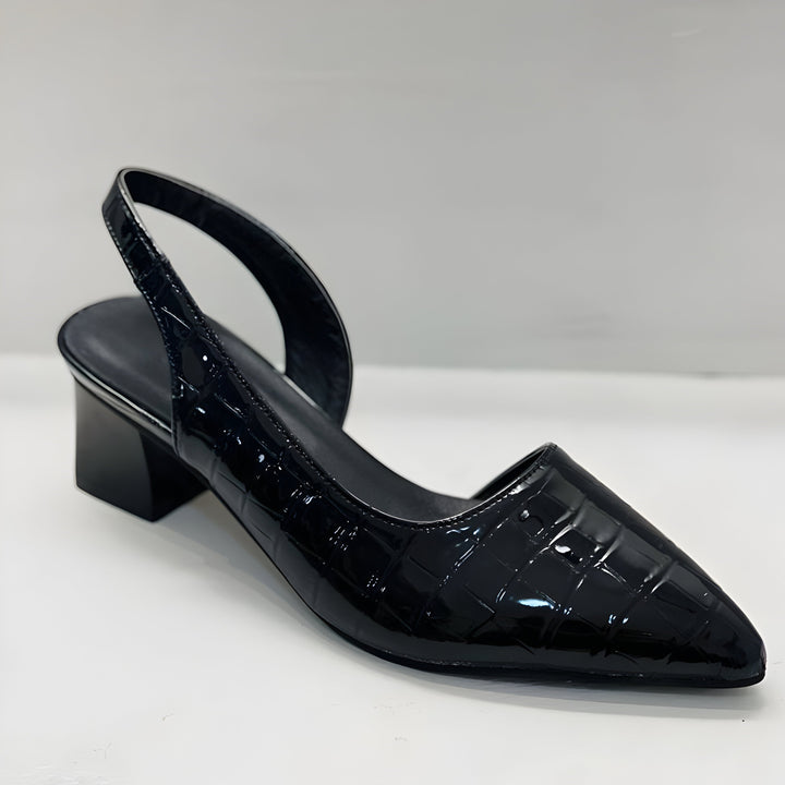 Women's Black Buckle Sandals with Arch Support for Everyday Wear