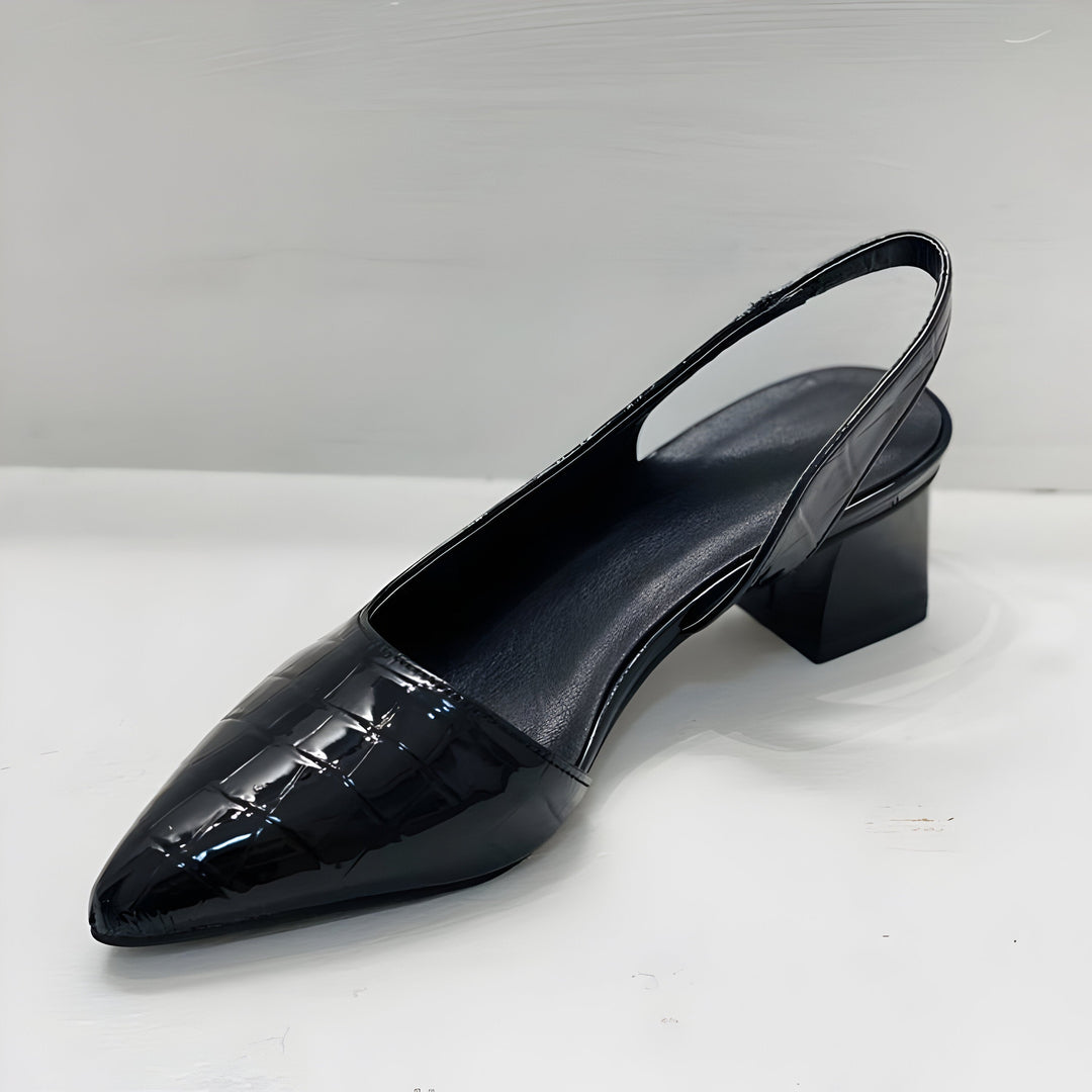Women's Black Buckle Sandals with Arch Support for Everyday Wear