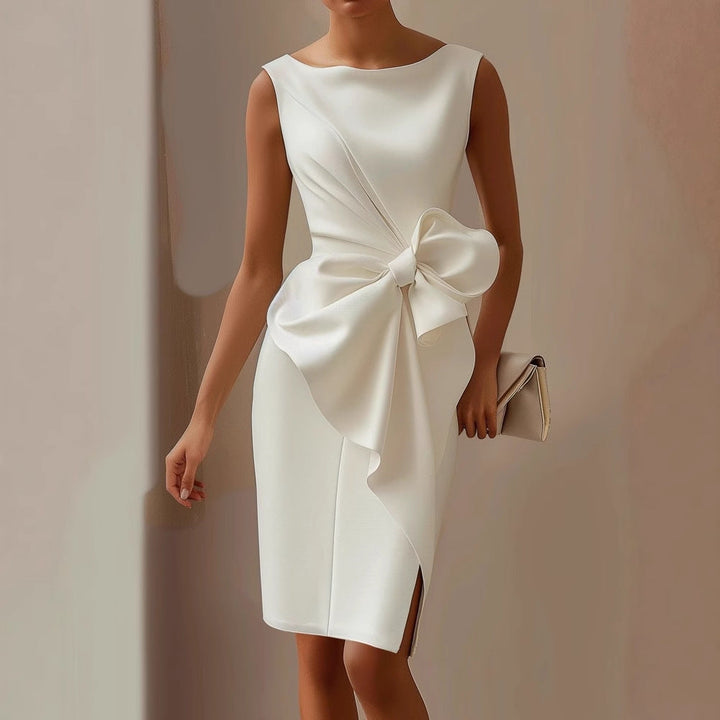 Elegant Fitted Midi Dress with Waist Bow Detail