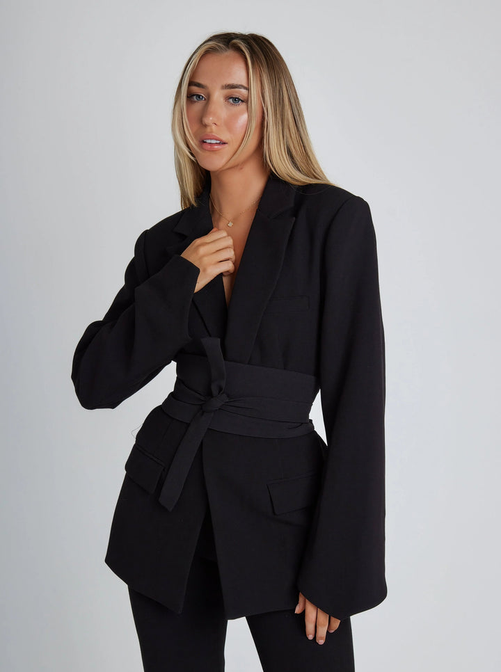 Aliyah | Tailored Belted Silhouette Blazer