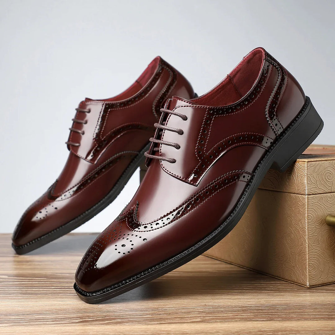 Arc Leather Wingtip Oxford Shoes