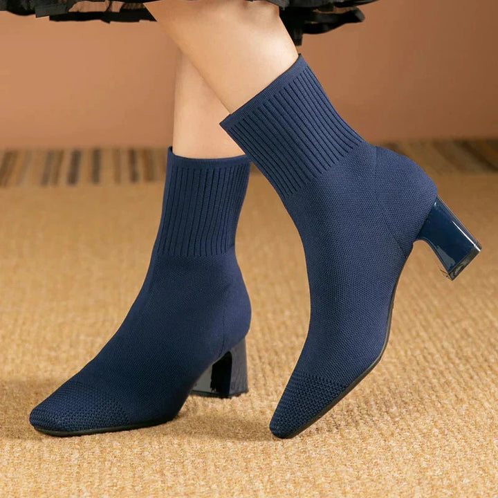 Ležérní elegantní kotníkové boty s pružným střihem