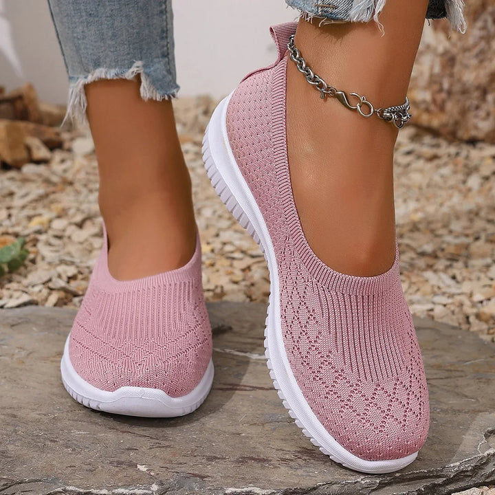 Women's Lightweight Breathable Slip-On Walking Shoes