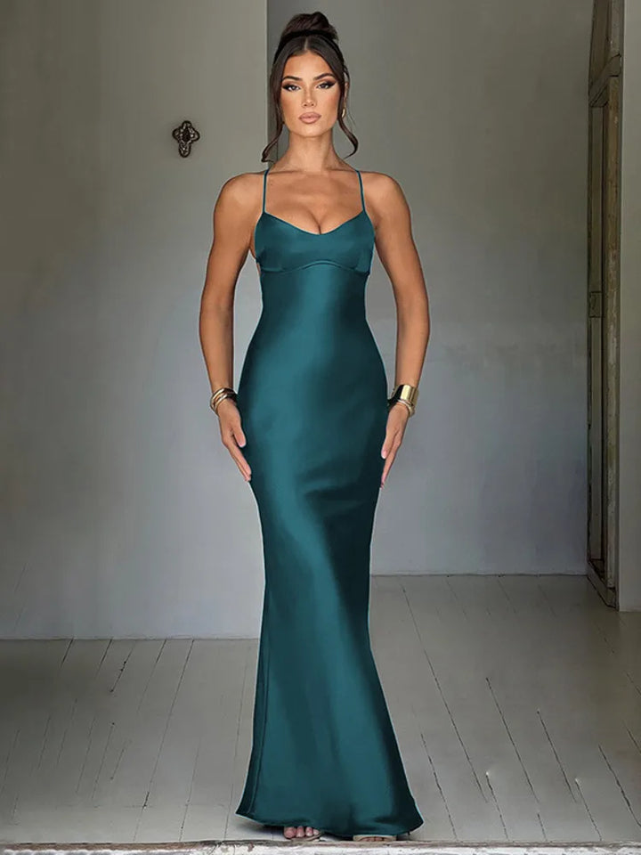 Chelsea - Elegant Maxi Dress