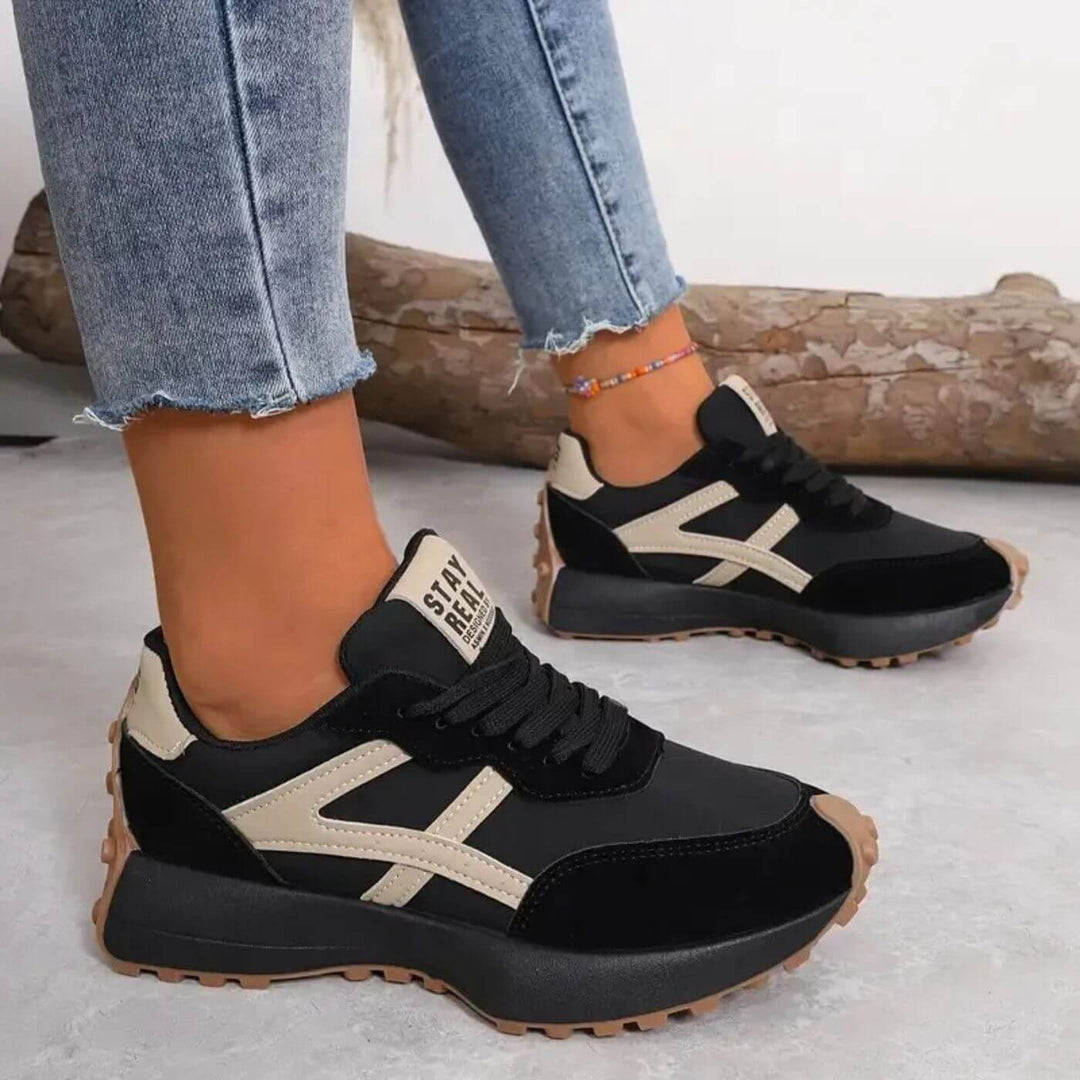 Women's Lightweight Contrast Panel Lace-Up Casual Sneakers
