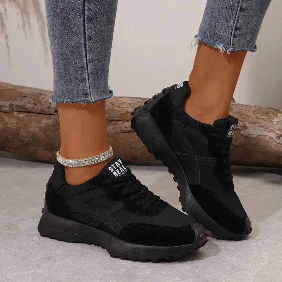 Women's Lightweight Contrast Panel Lace-Up Casual Sneakers