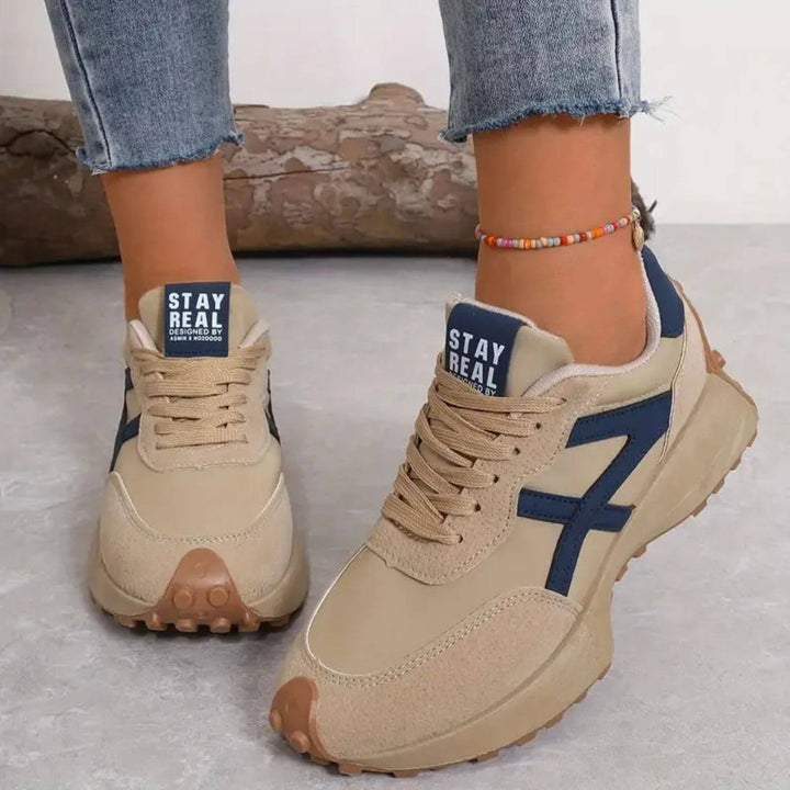Women's Lightweight Contrast Panel Lace-Up Casual Sneakers