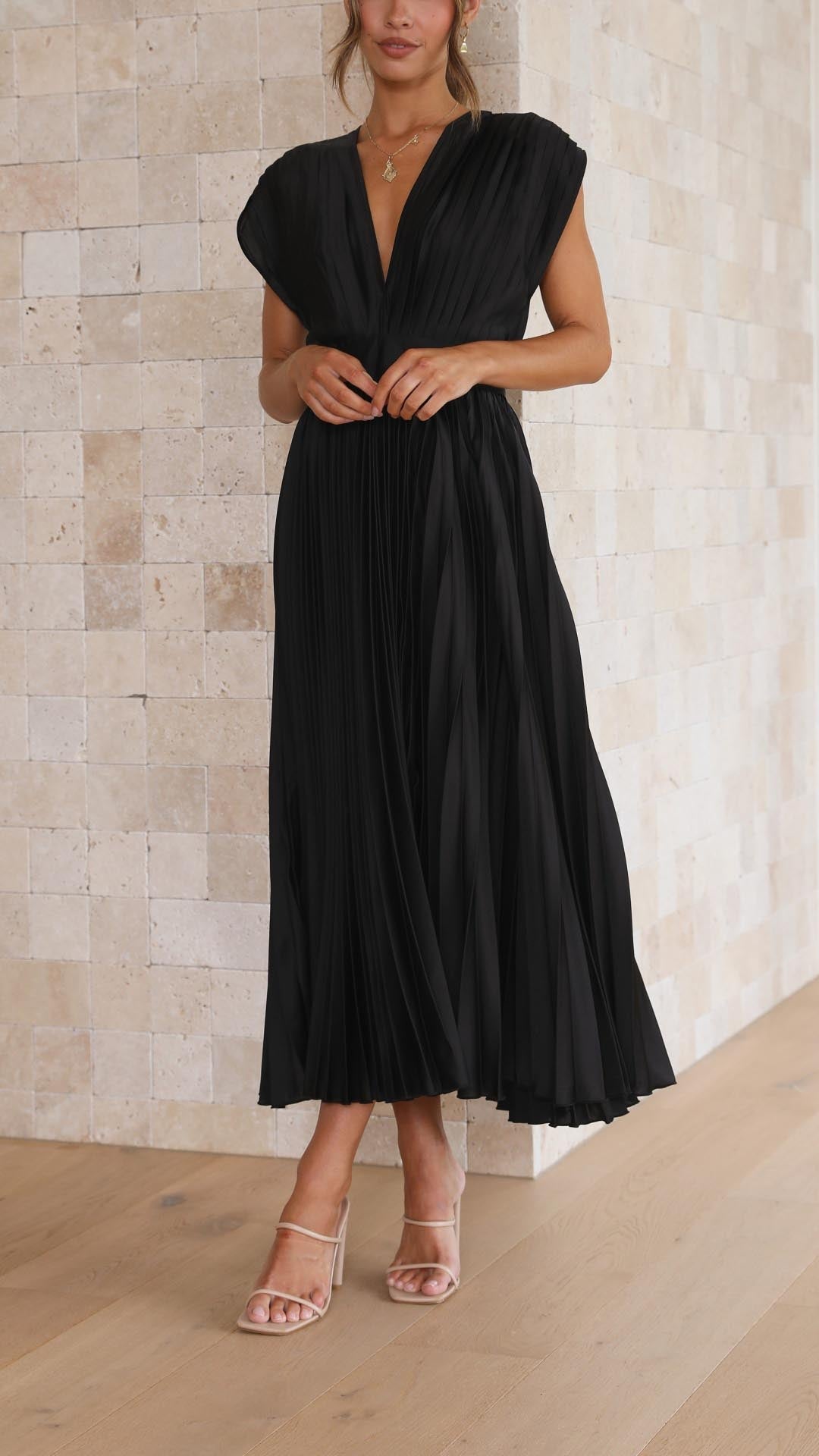 Maria - Women's Elegant Pleated Chiffon Maxi Dress