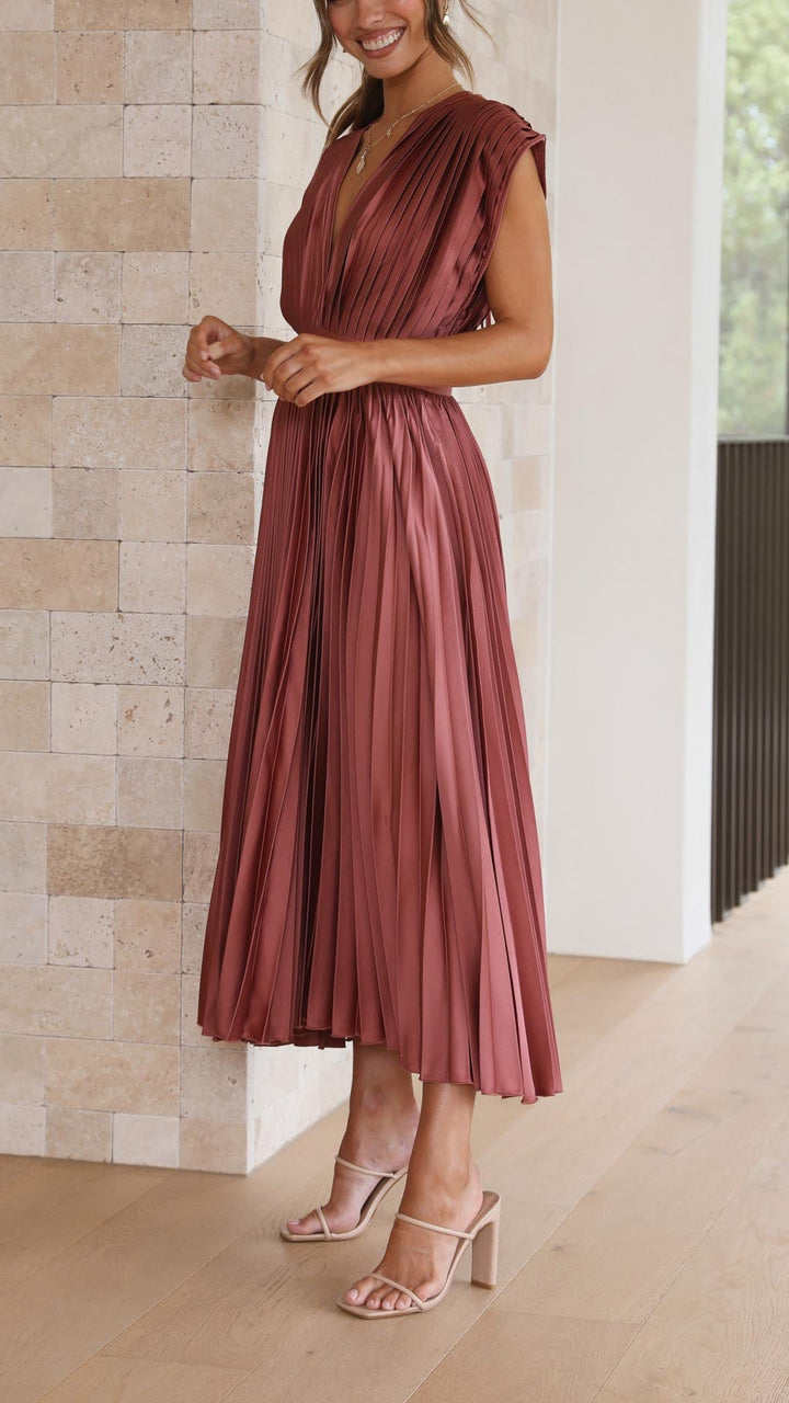 Maria - Women's Elegant Pleated Chiffon Maxi Dress