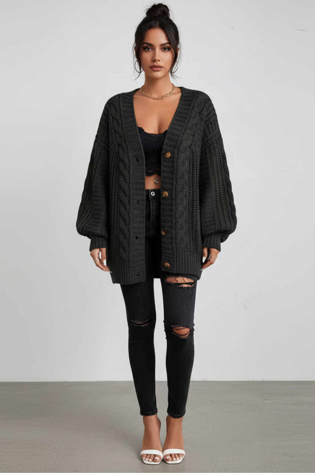 Women’s Oversized Cable Knit Cardigan
