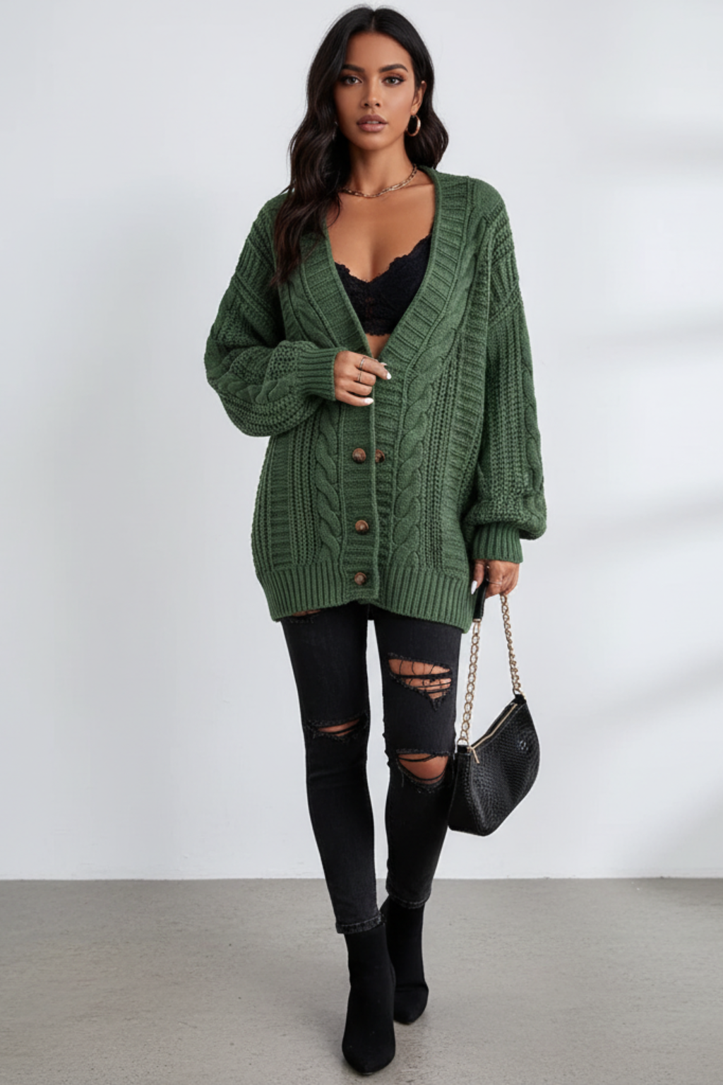 Women’s Oversized Cable Knit Cardigan