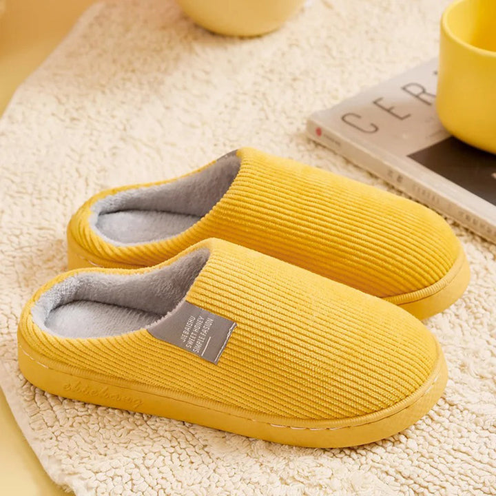 Women's Fleece Slippers with Soft Lining and Non-Slip Sole