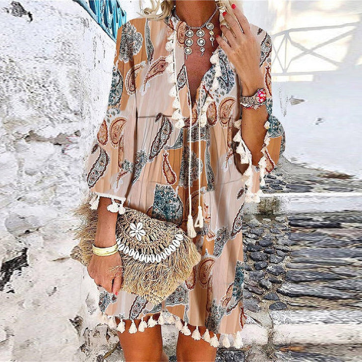 Nola | Dámské boho šaty s potiskem, krátké, světle modré s krémovými třásněmi