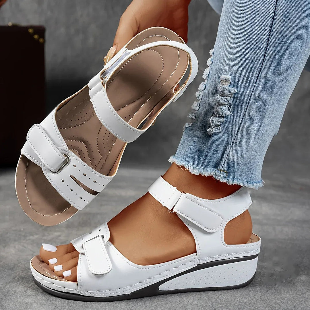 Candice - Women's Cushioned Strap Sandal