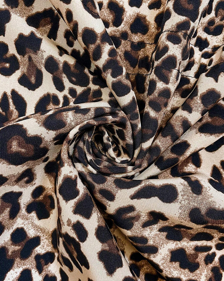 Chelsey - Women's Reversible Hooded Jacket with Leopard Lining - photo 17