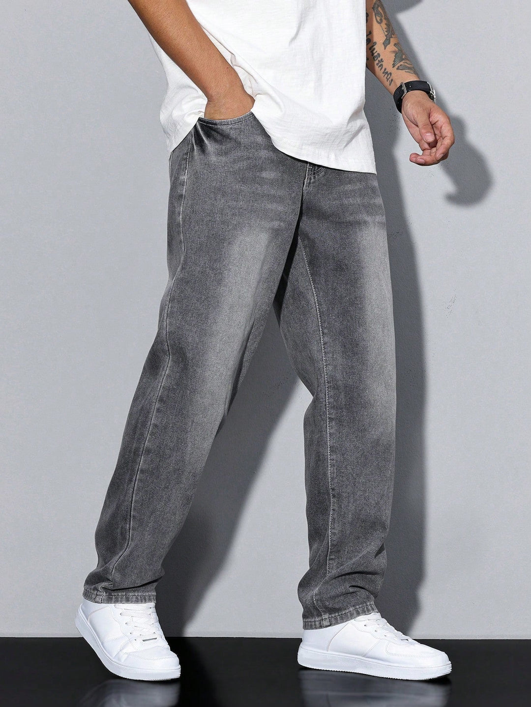 Men's Straight Fit Cotton Jeans Solid Color