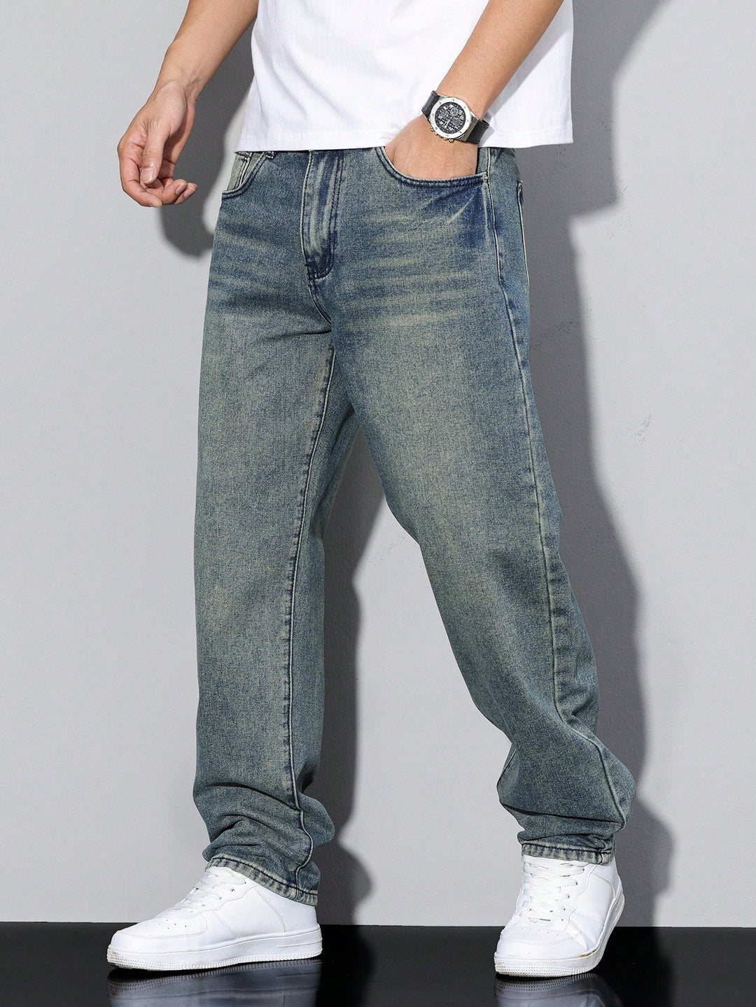 Men's Straight Fit Cotton Jeans Solid Color