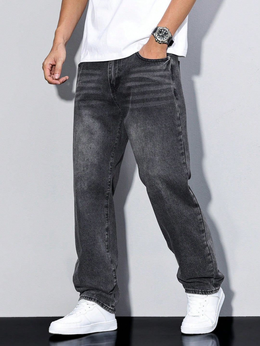 Men's Straight Fit Cotton Jeans Solid Color