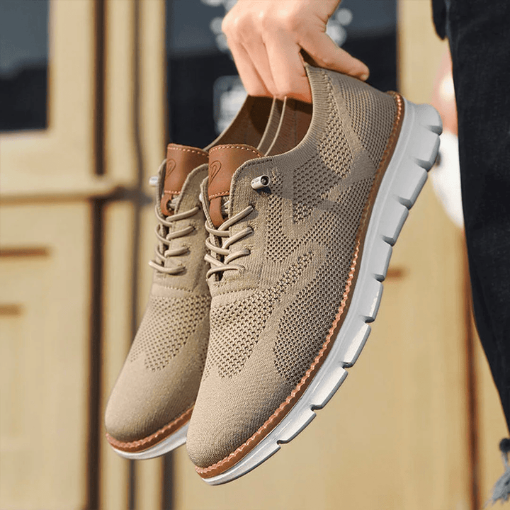 Men's Lightweight Breathable Casual Walking Shoes