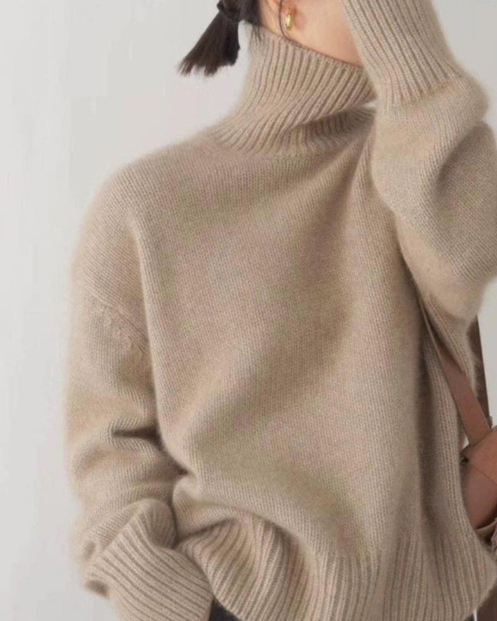 Women's Ribbed Knit Turtleneck Jumper - Beige