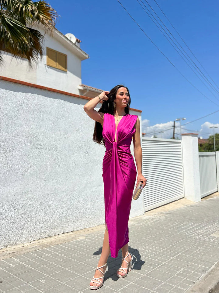 Paloma - Elegant Pleated Maxi Dress