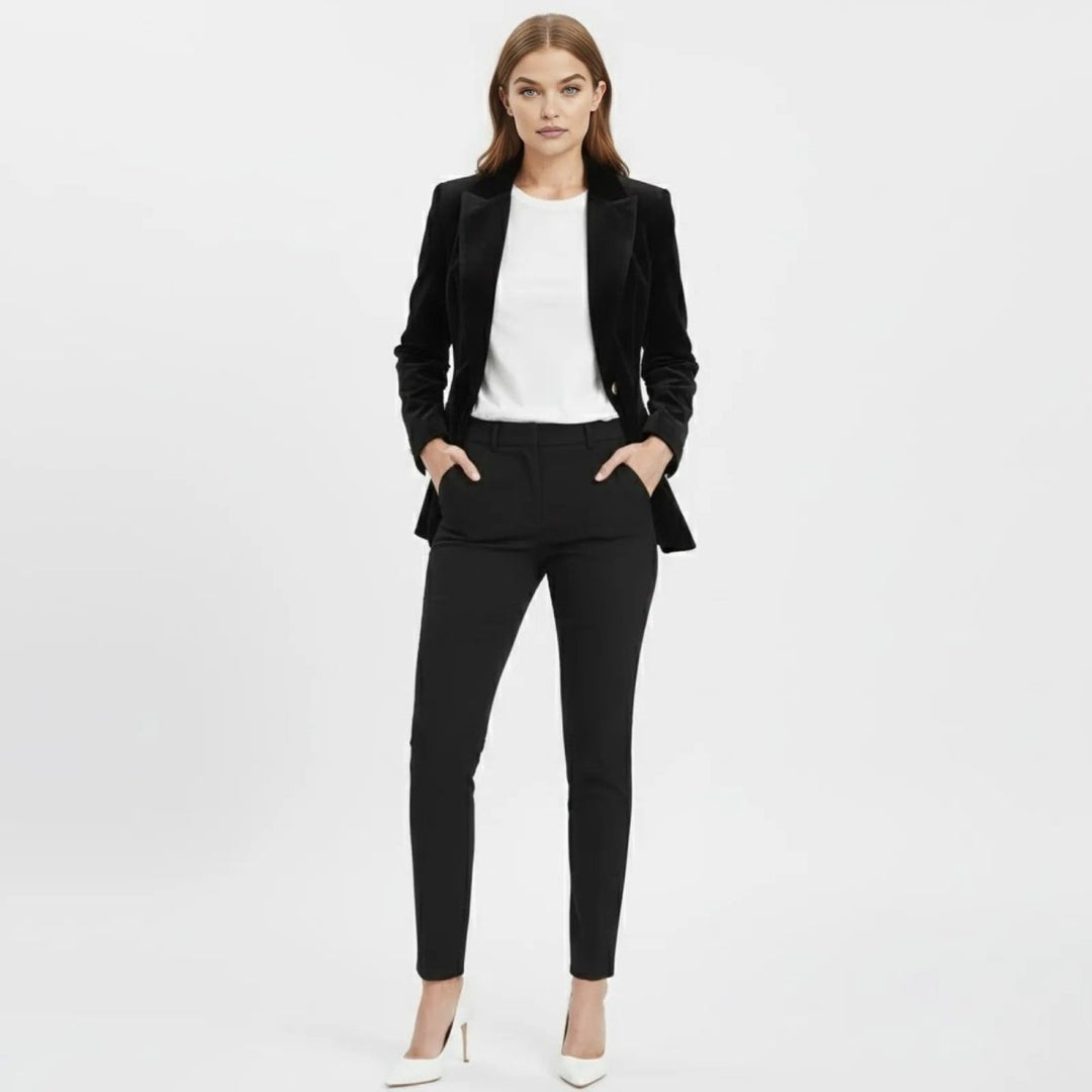 Maribel – Women's Luxury Velvet Blazer with Tailored Fit