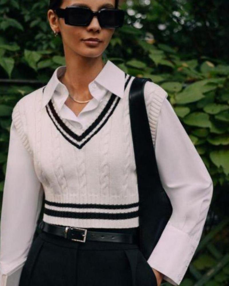 Women's Fine Knit V-Neck Sweater Vest